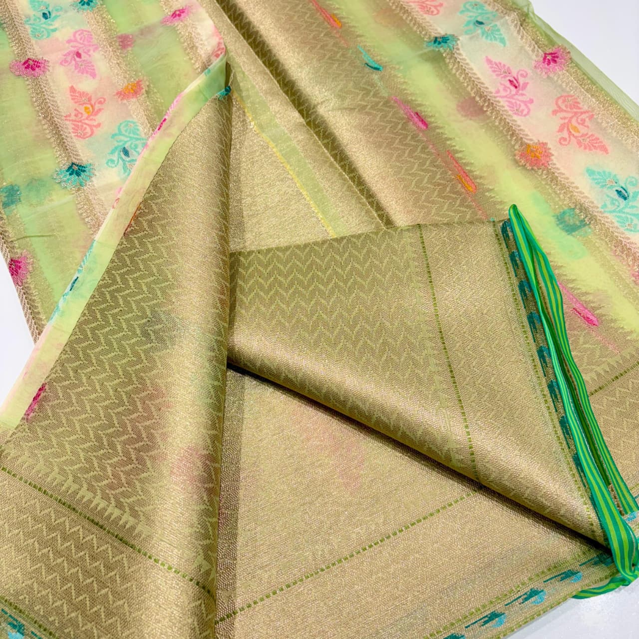 Banarasi Rangkat Organza Saree