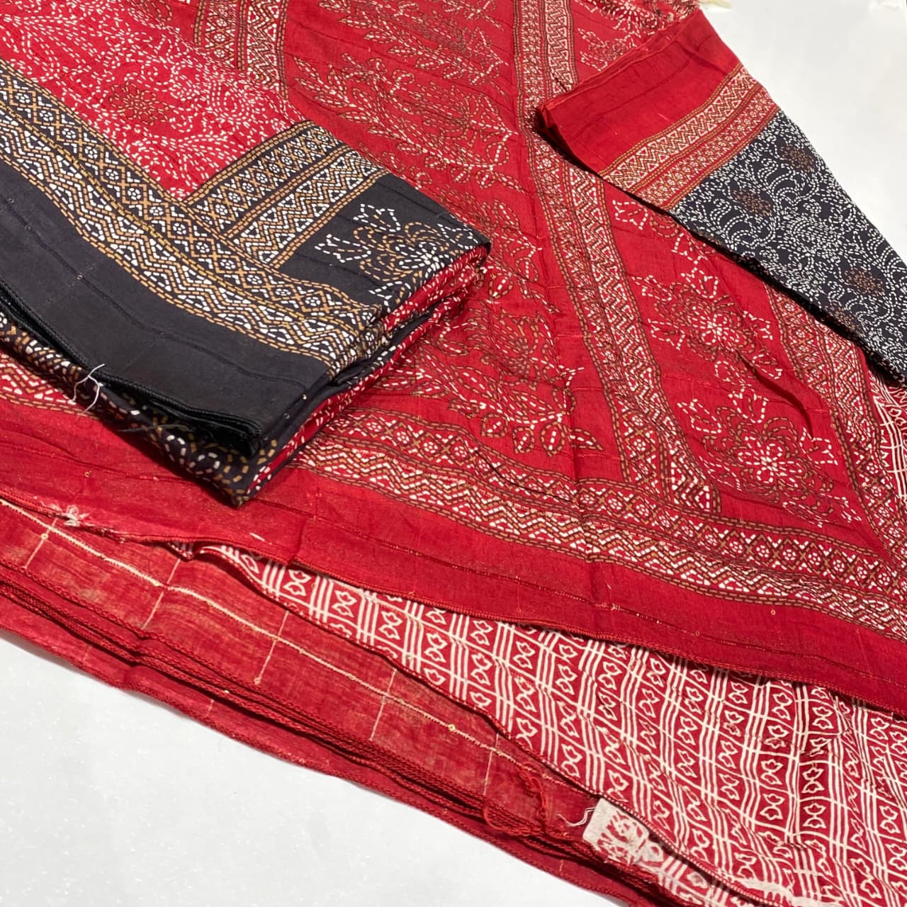 Printed Modal Crepe Saree