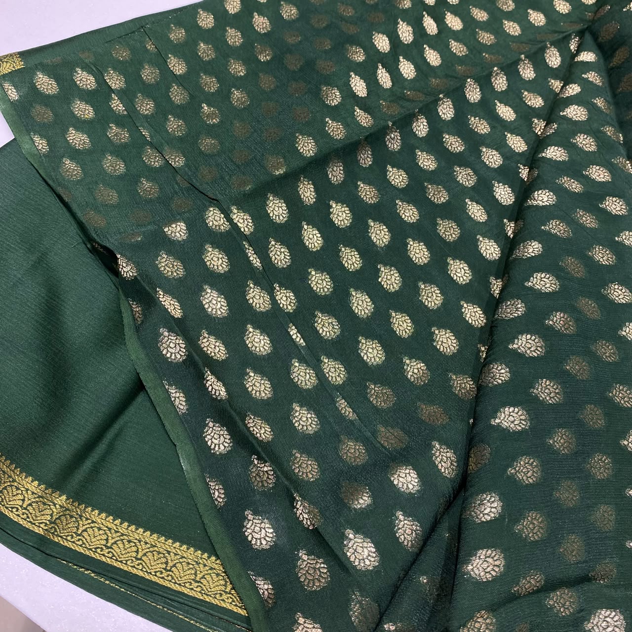 Wrinkle Crepe Saree