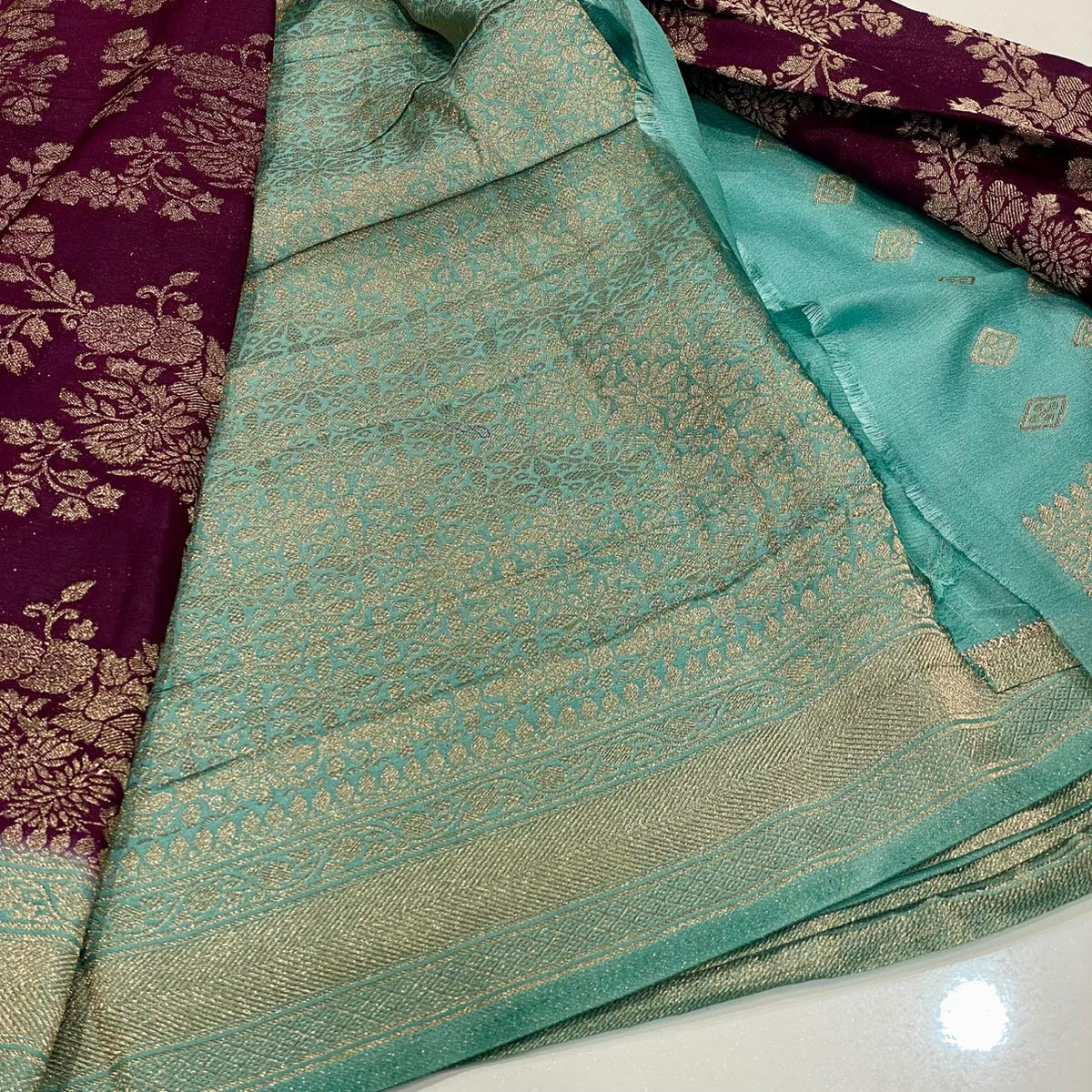 Banarasi Wrinkle Chiffon Saree