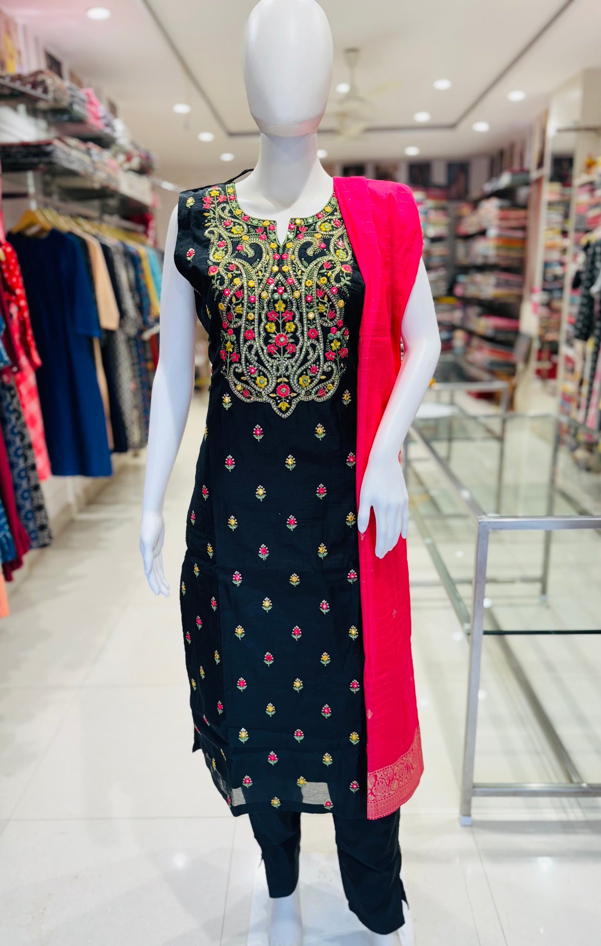 Chaidari Chanderi Silk Chudidar Set