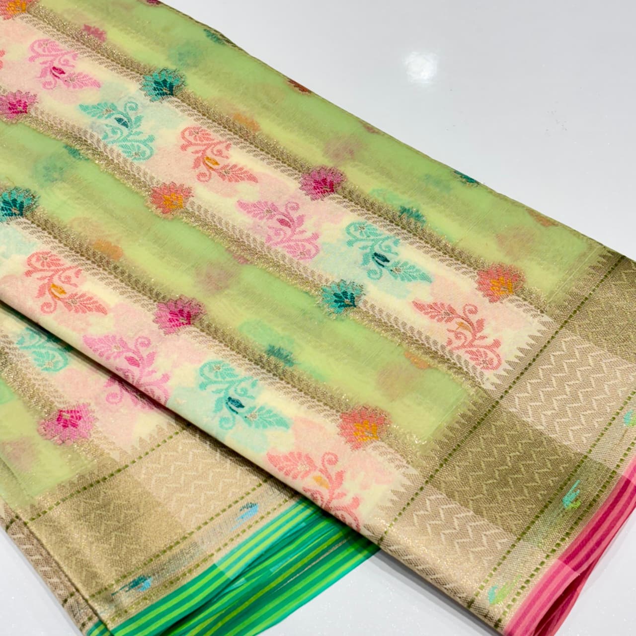 Banarasi Rangkat Organza Saree