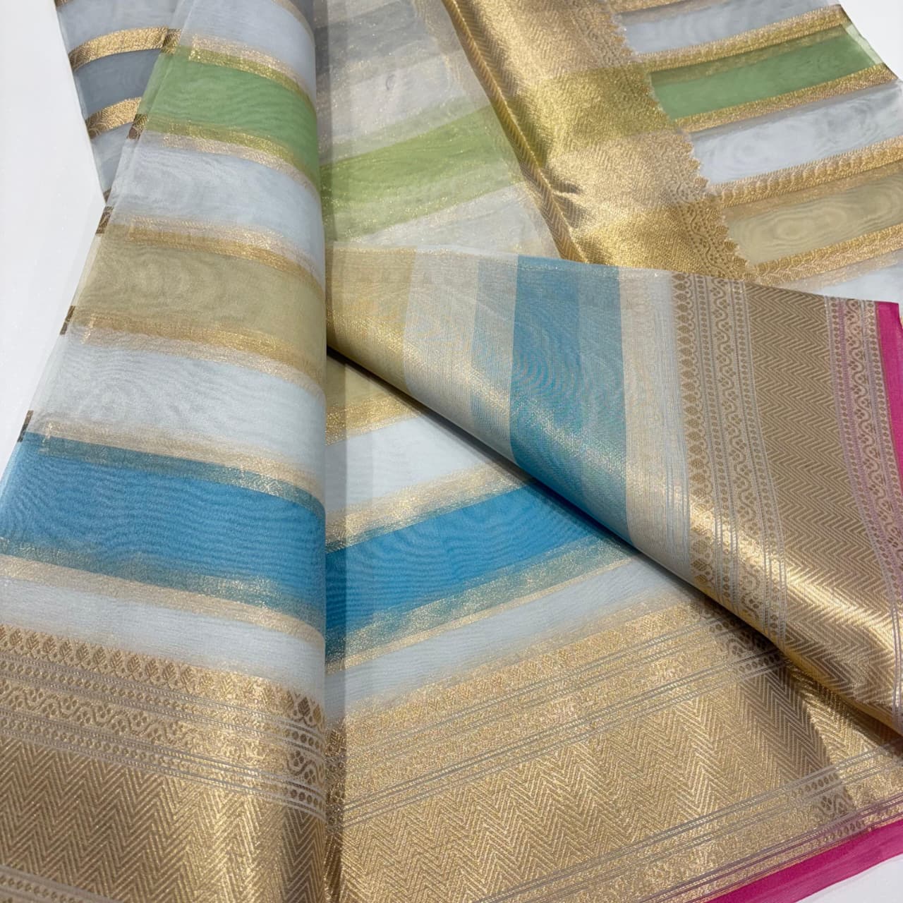 Banarasi Rangkat Organza Saree