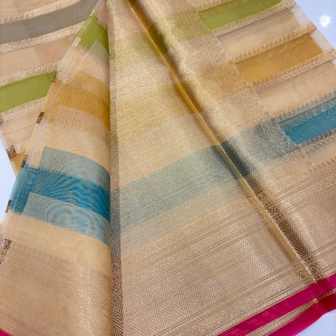 Banarasi Rangkat Organza Saree