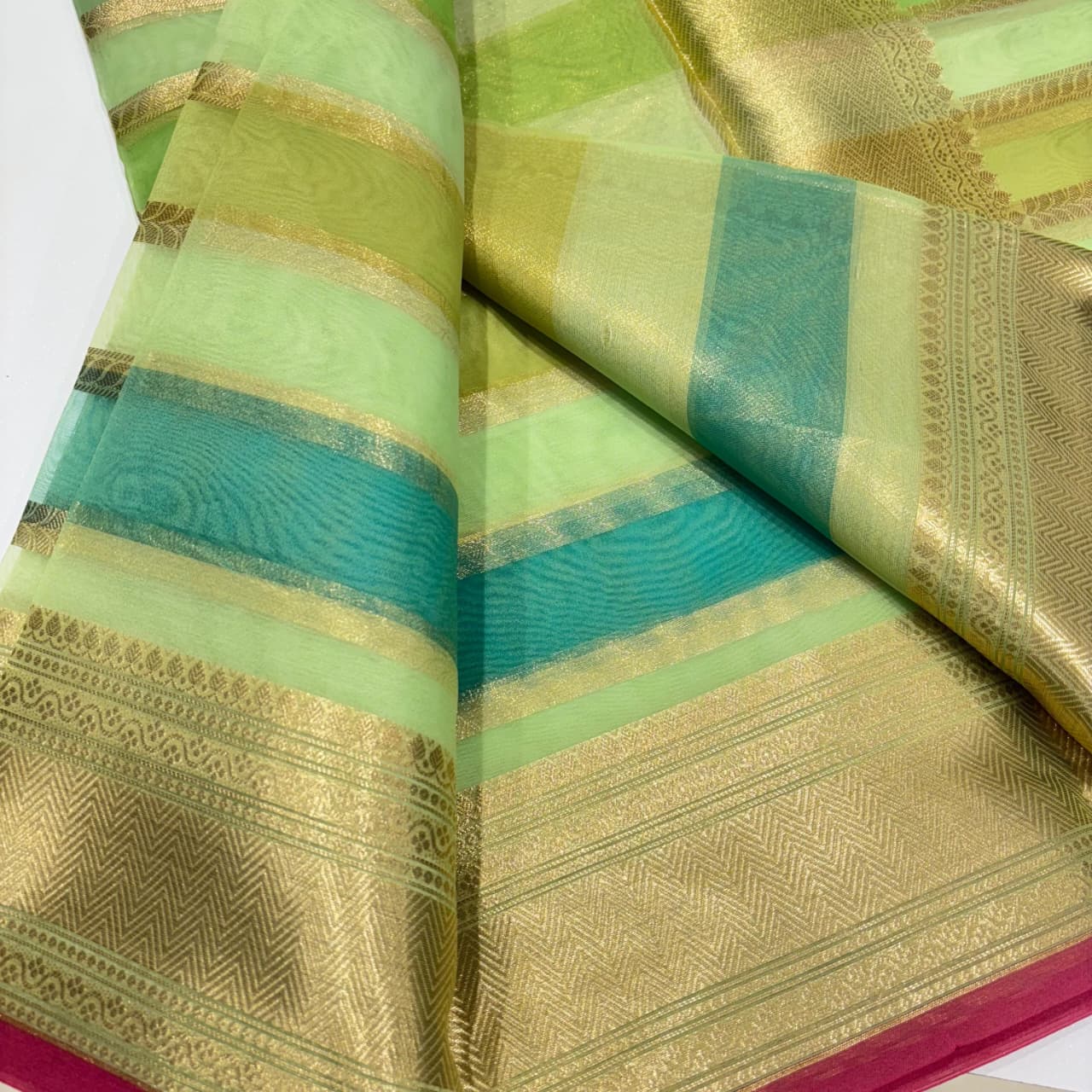 Banarasi Rangkat Organza Saree