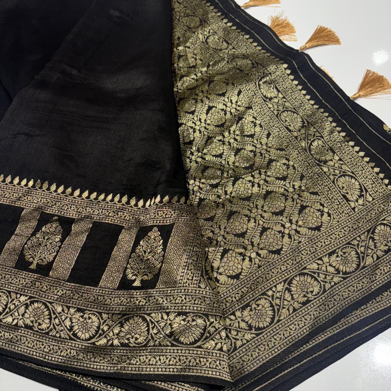 Banarasi Dola Silk Saree