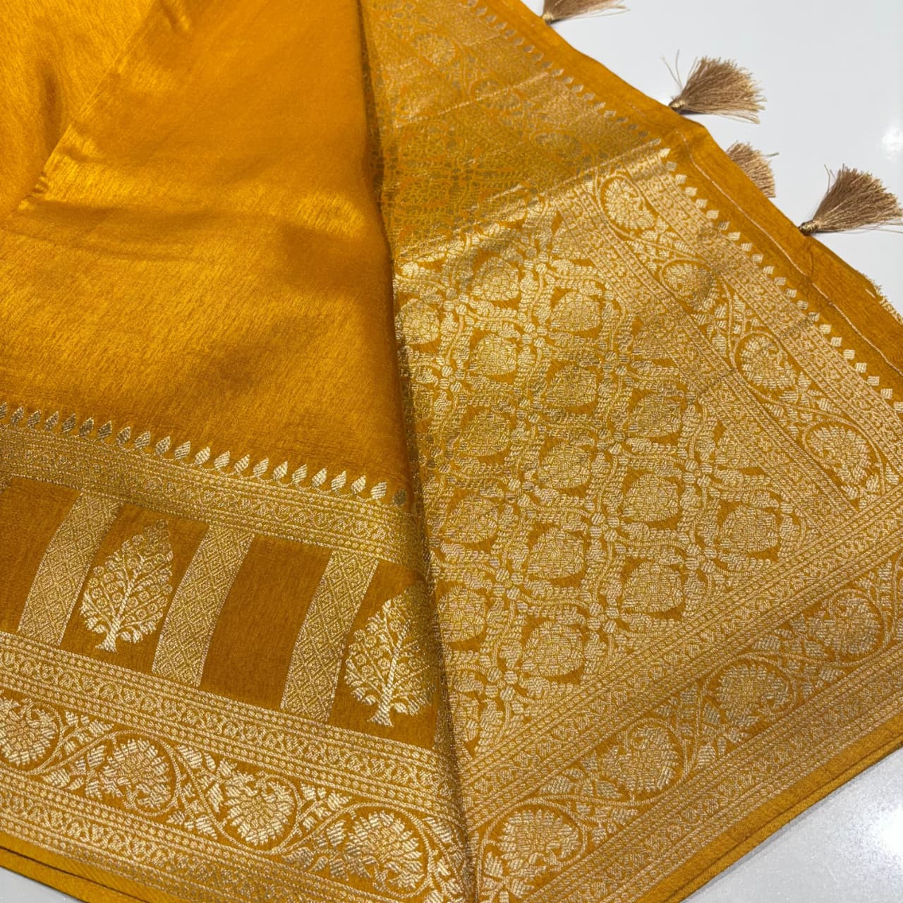 Banarasi Dola Silk Saree