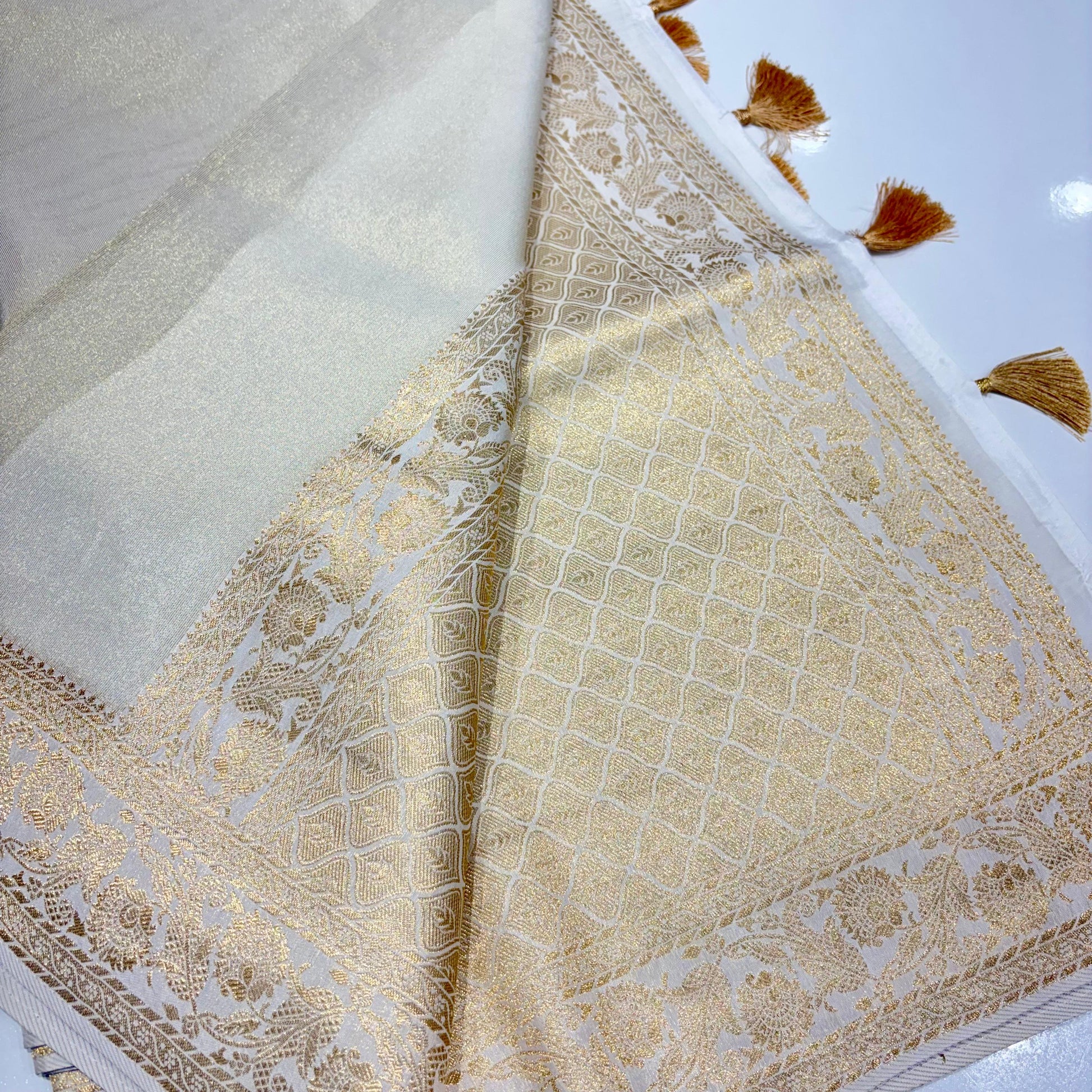 Banarasi Soft Tissue Saree