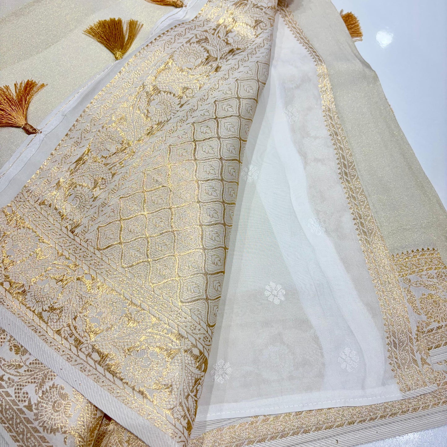 Banarasi Soft Tissue Saree