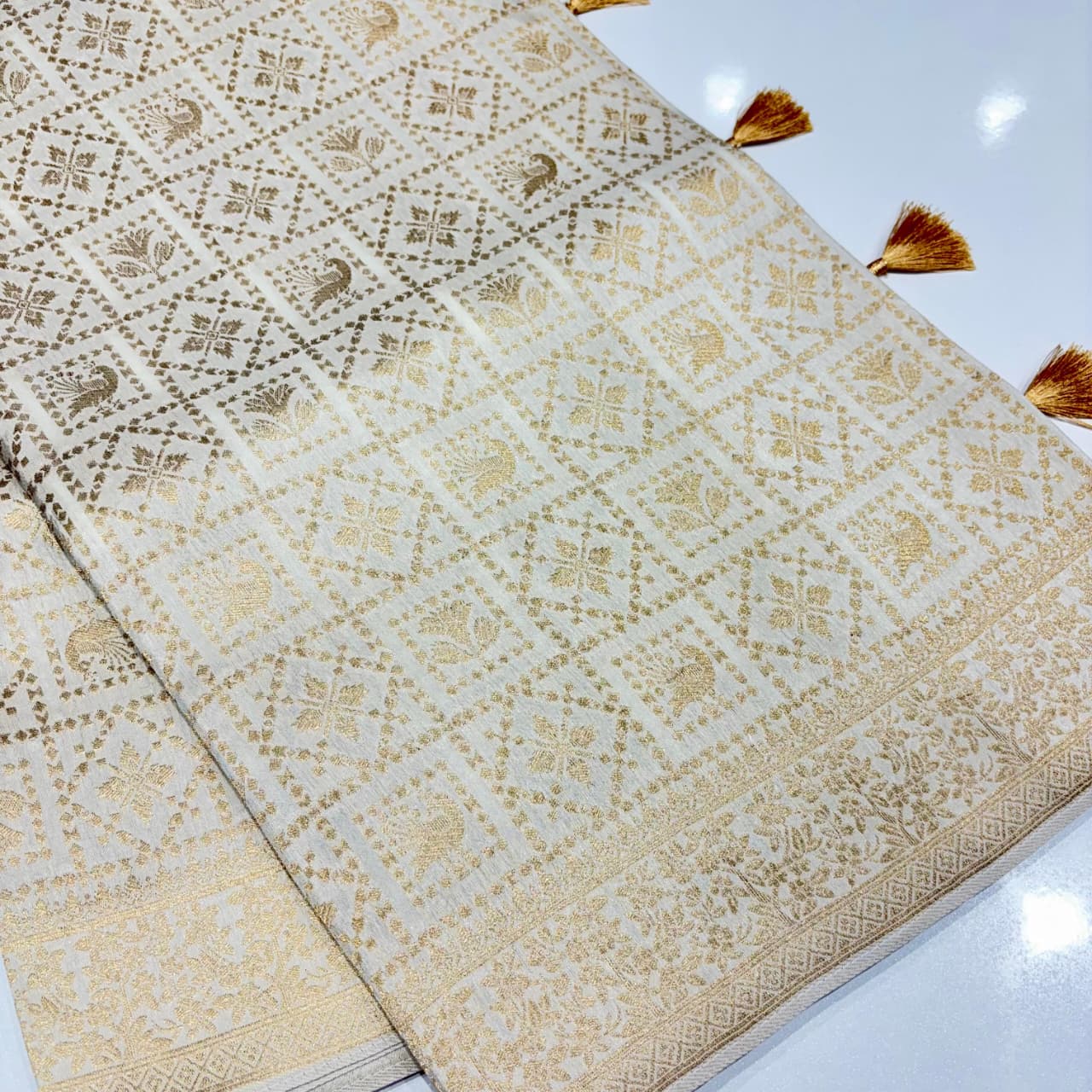 Banarasi Georgette Bandhani Saree