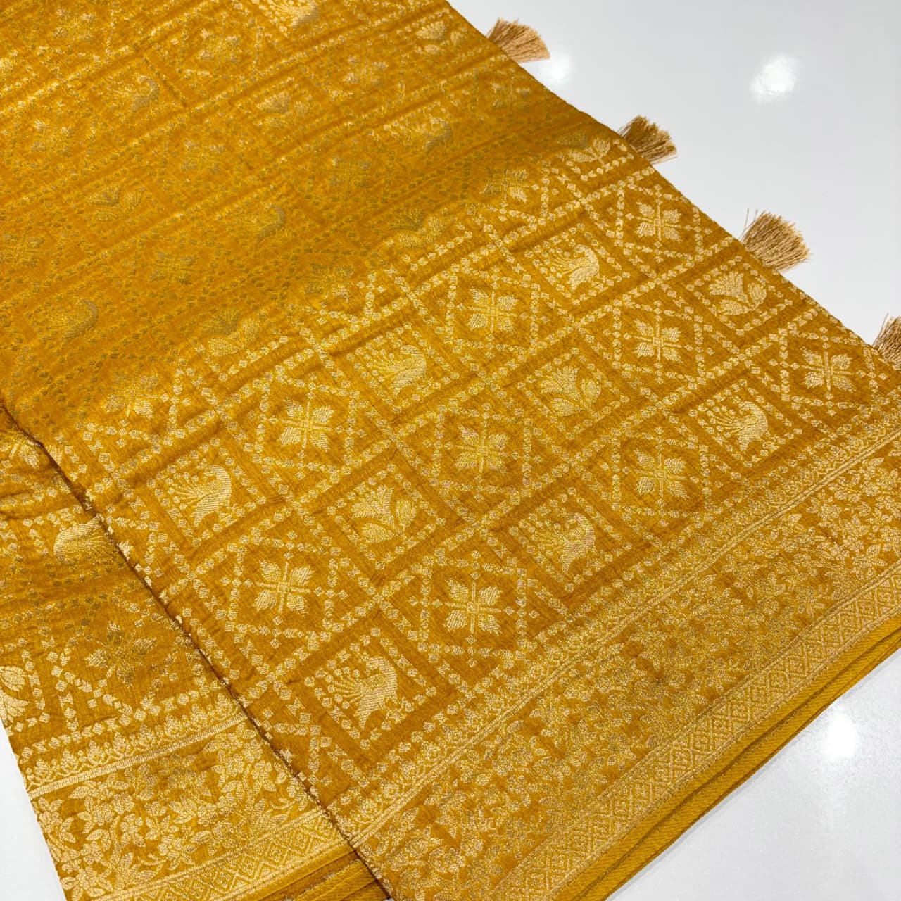 Banarasi Georgette Bandhani Saree