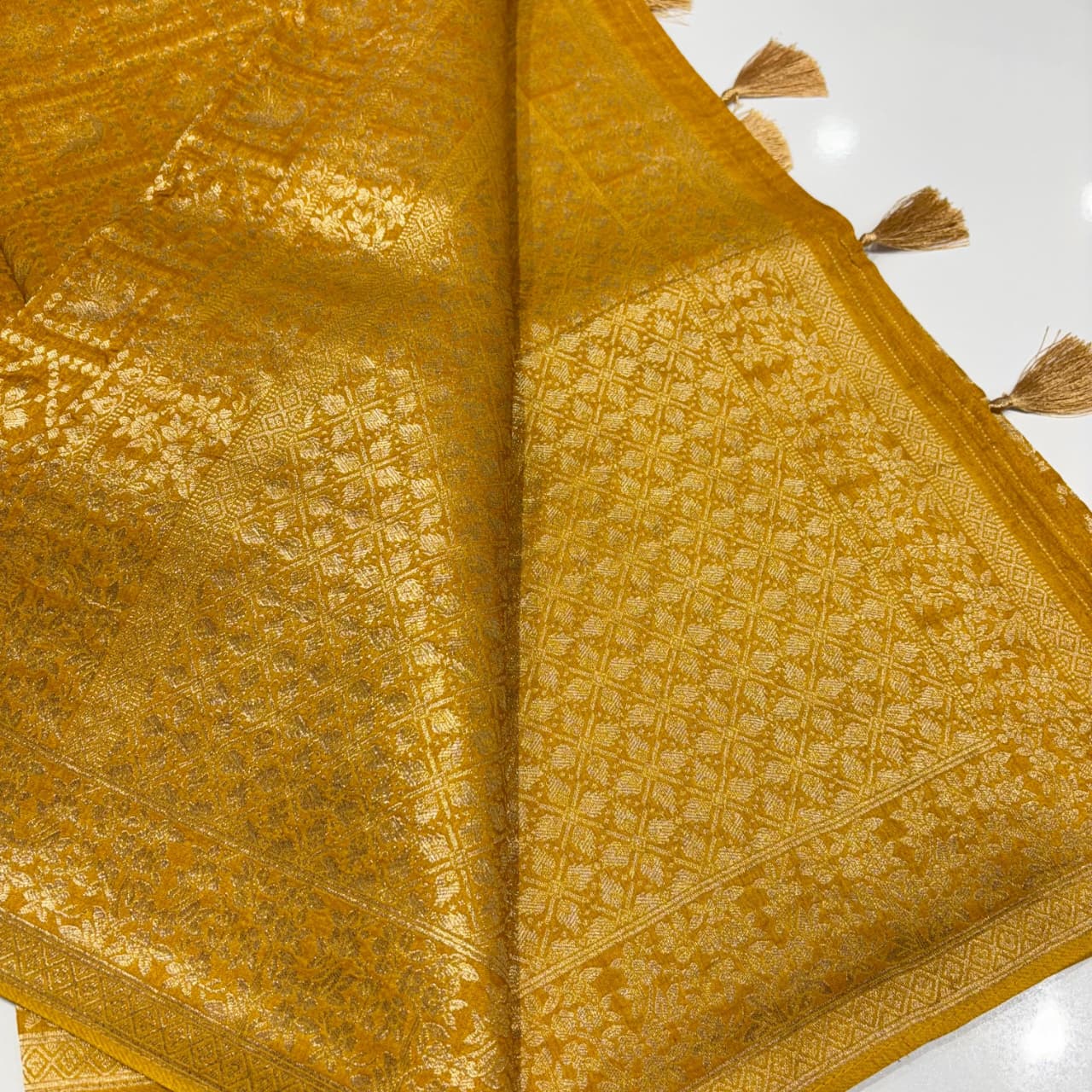 Banarasi Georgette Bandhani Saree