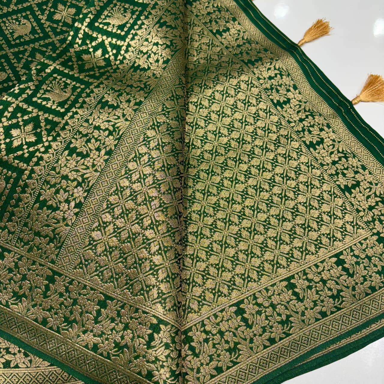 Banarasi Georgette Bandhani Saree
