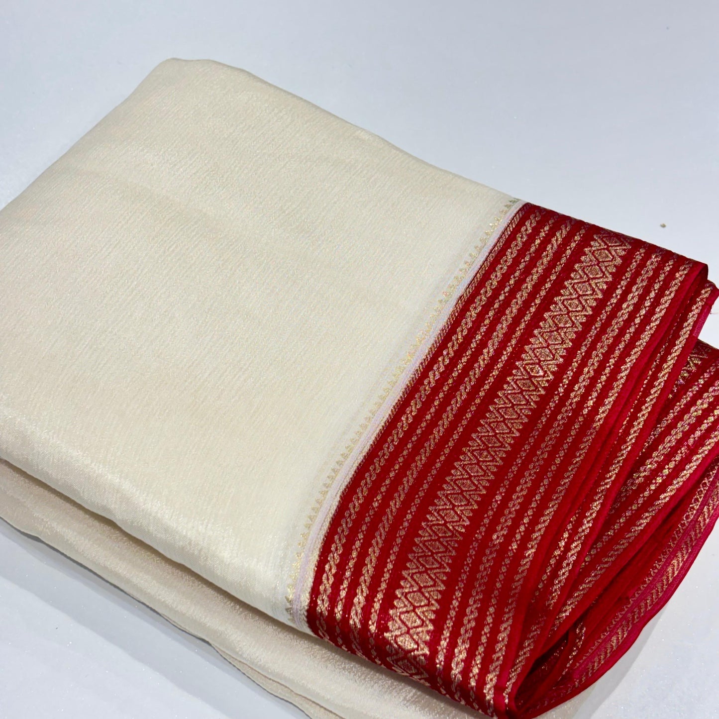 Wrinkle Crepe Saree