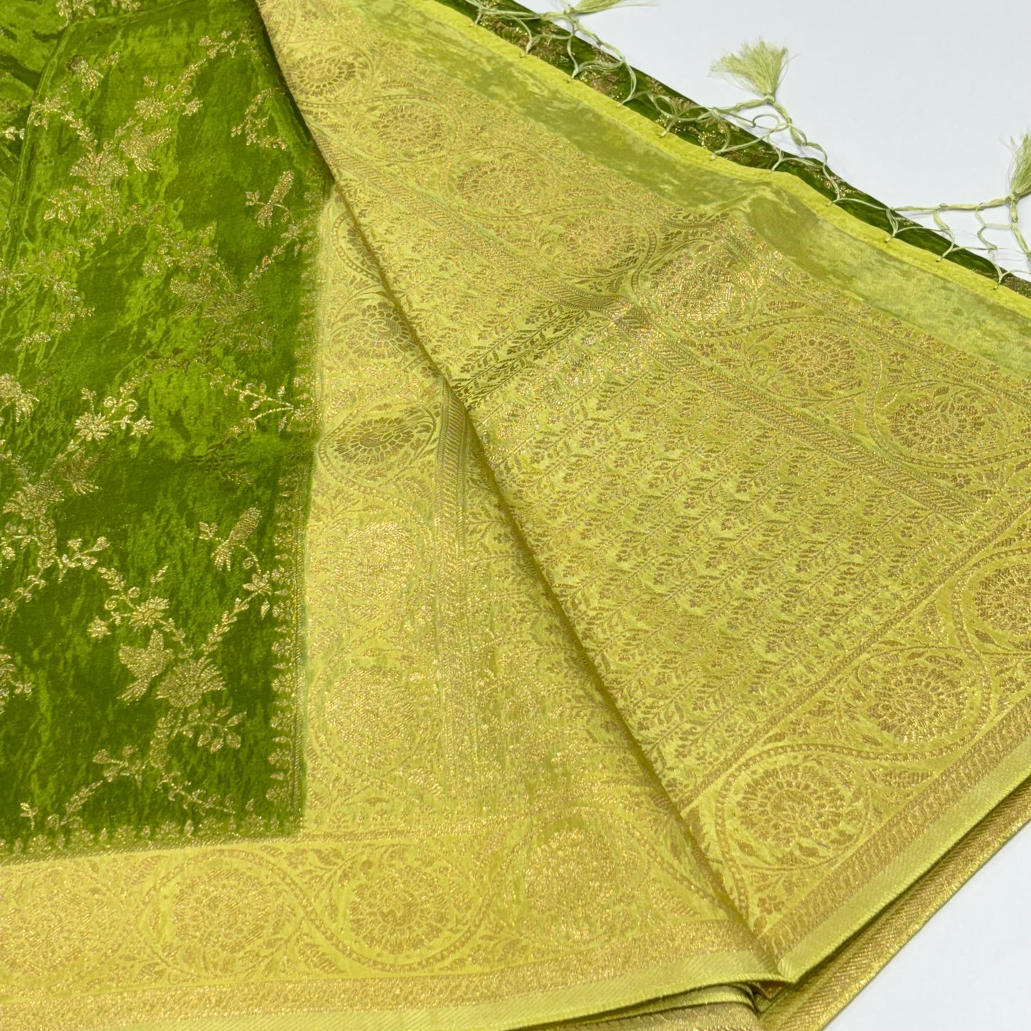 Banarasi Crepe Saree