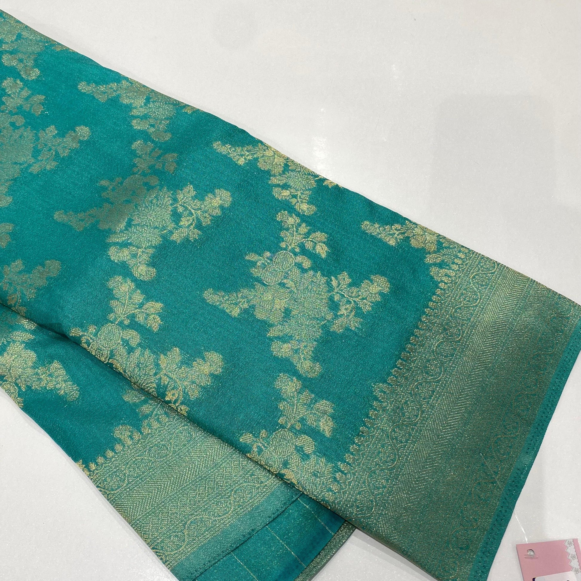 Elegant Kipon Banarasi Saree