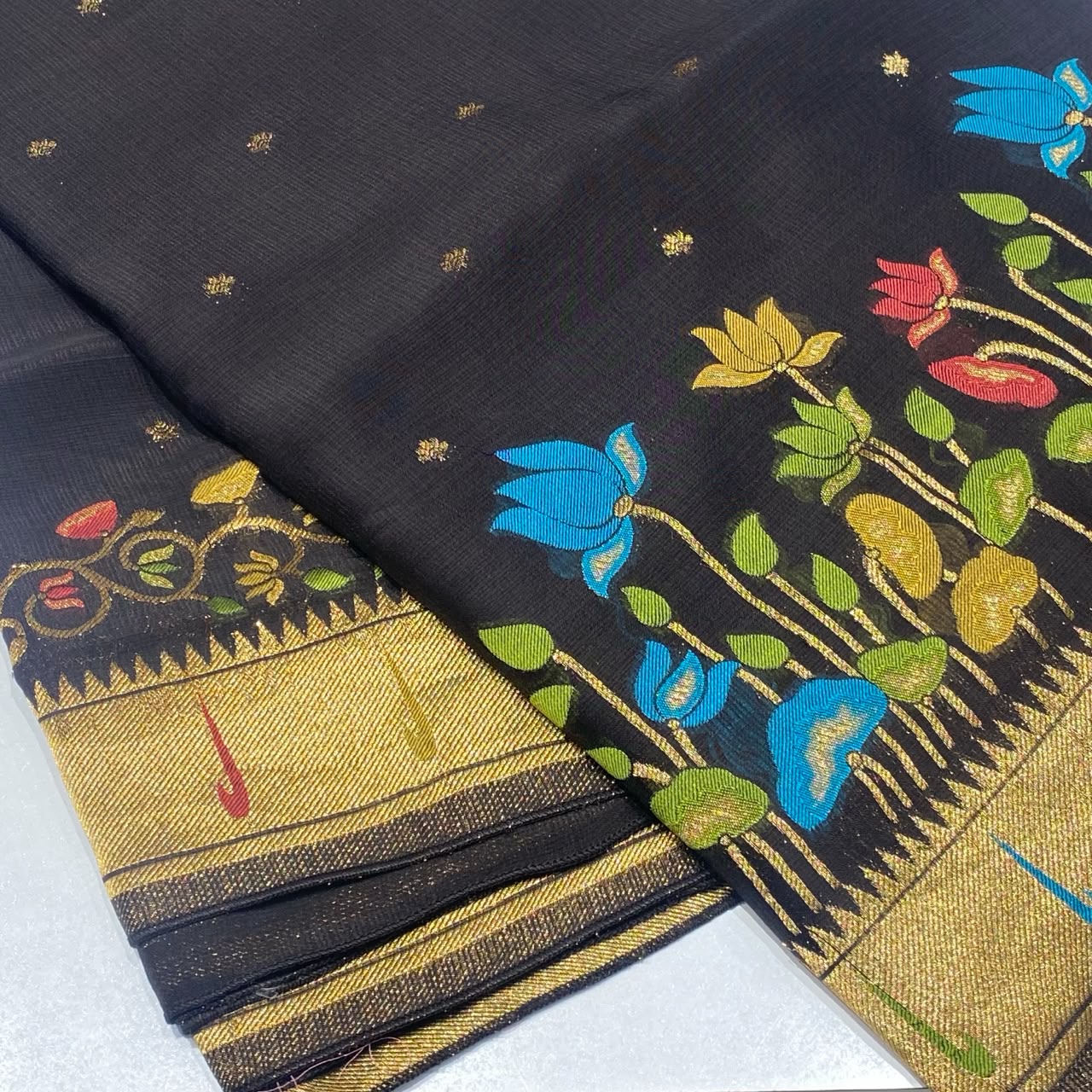 Paithani Muniya Border Saree