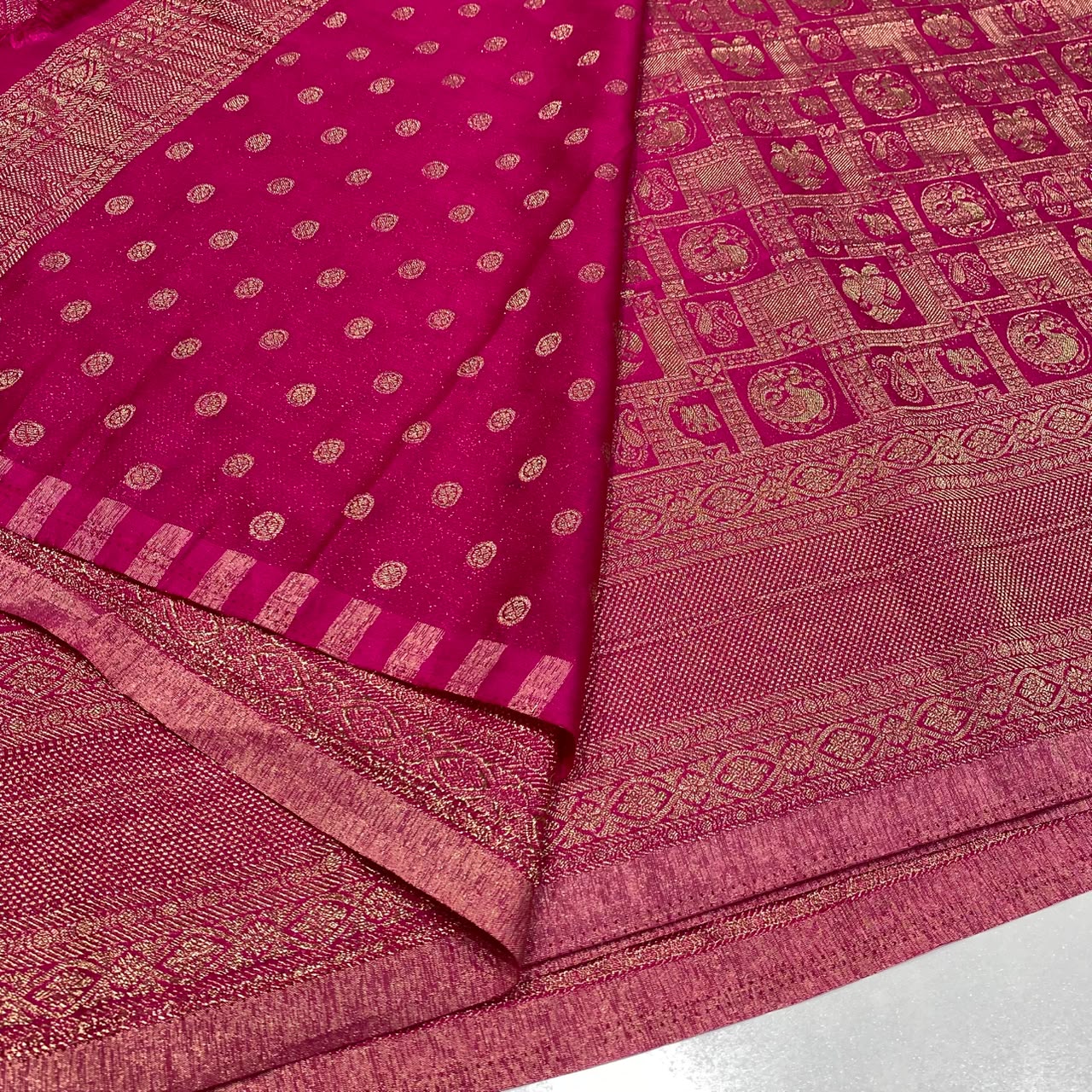 Brocade Mysore Wrinkle Crepe Saree