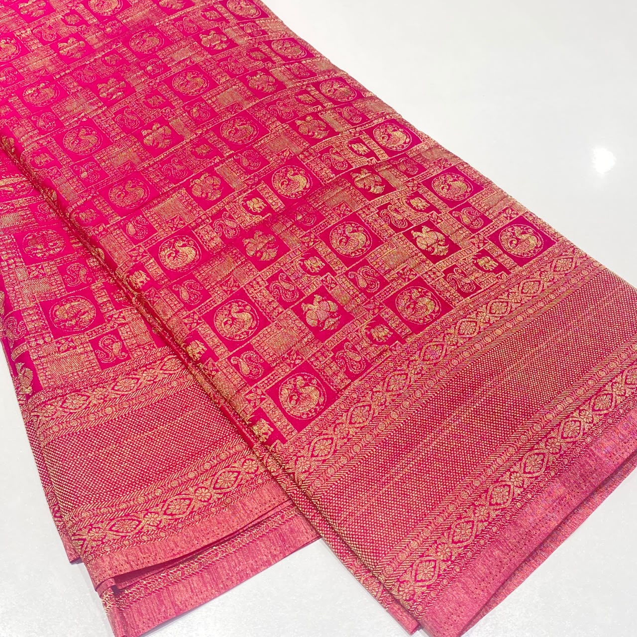 Brocade Mysore Wrinkle Crepe Saree