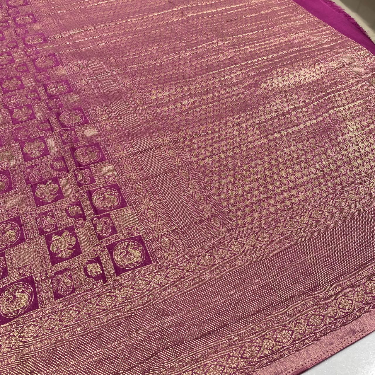 Brocade Mysore Wrinkle Crepe Saree