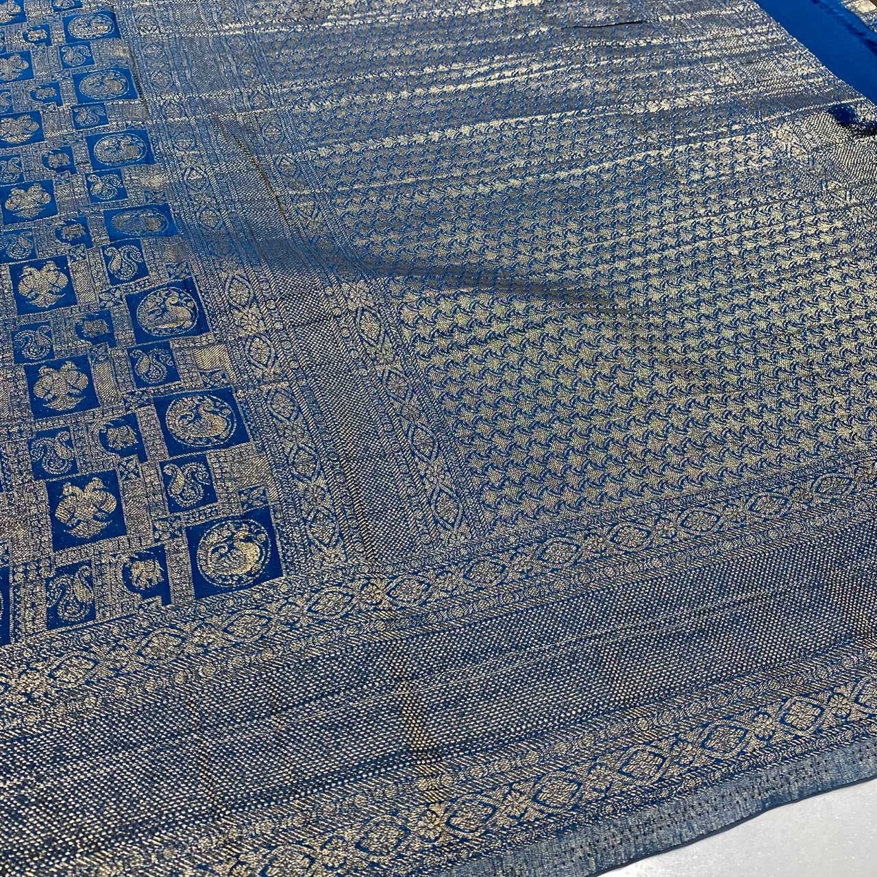 Brocade Mysore Wrinkle Crepe Saree
