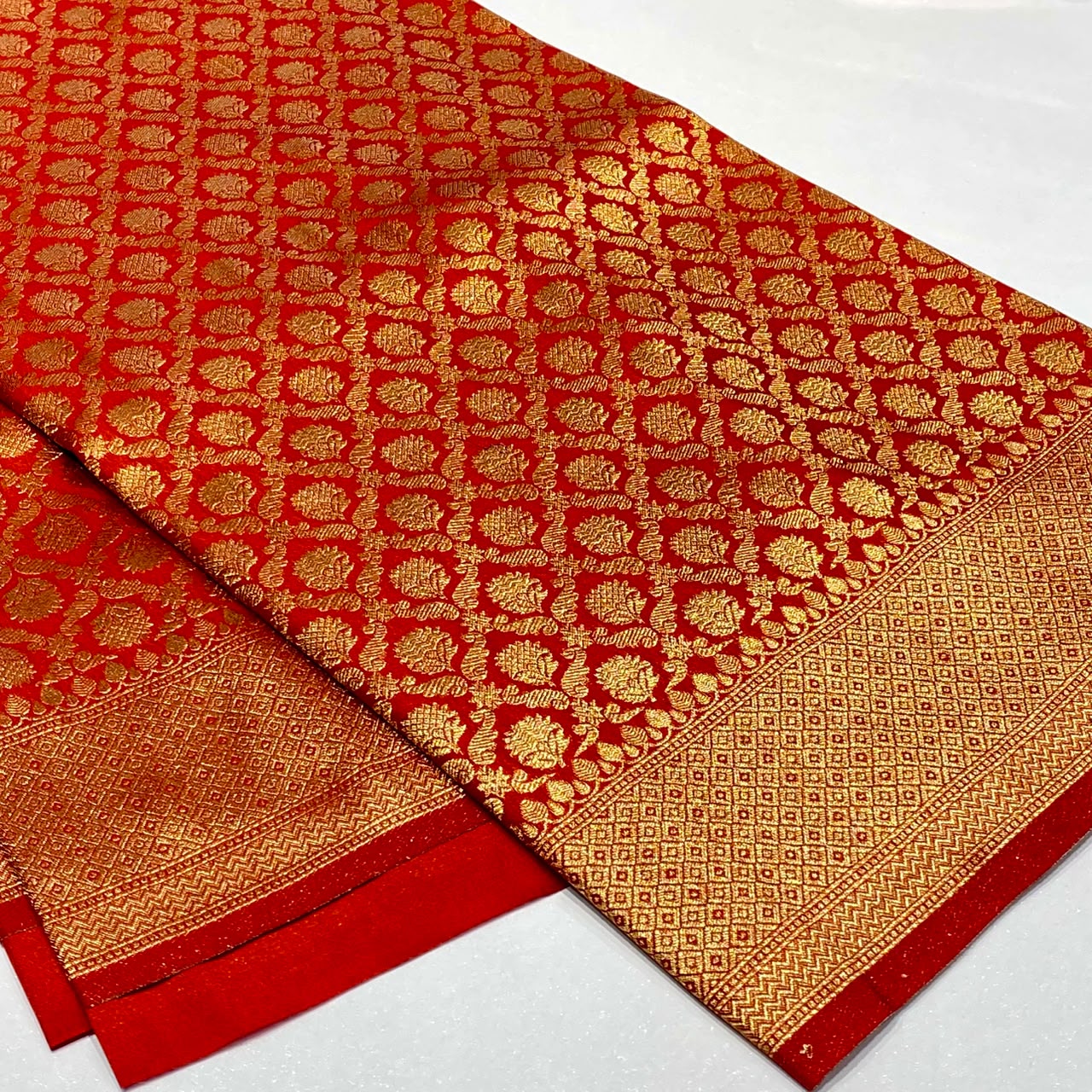 Soft Silk Semi Katan Banaras Saree