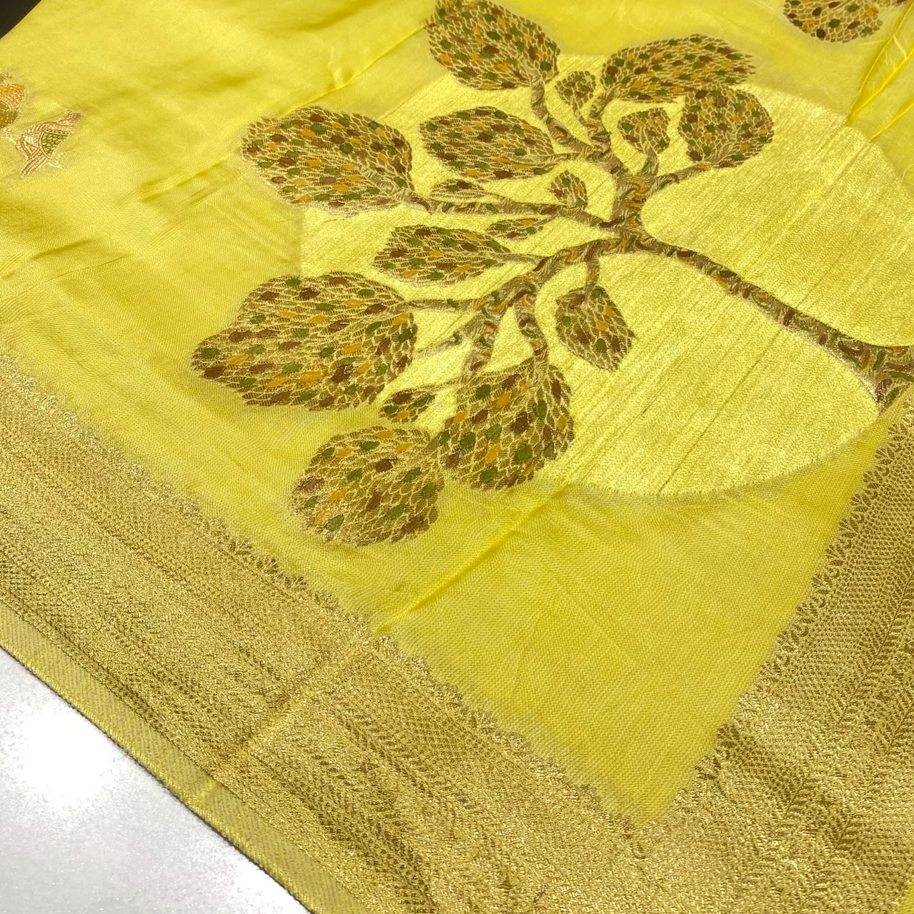 Banarasi Semi Crepe Saree