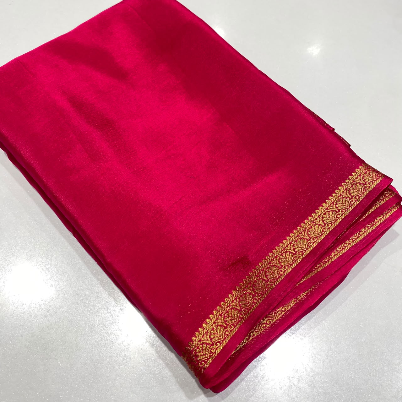 Wrinkle Crepe Saree