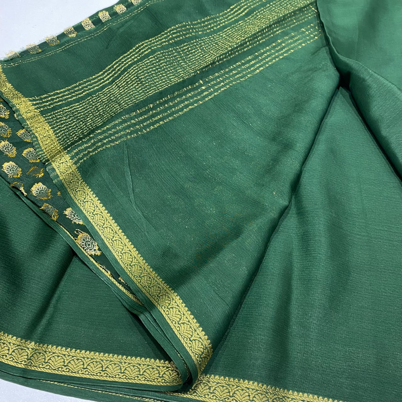 Wrinkle Crepe Saree