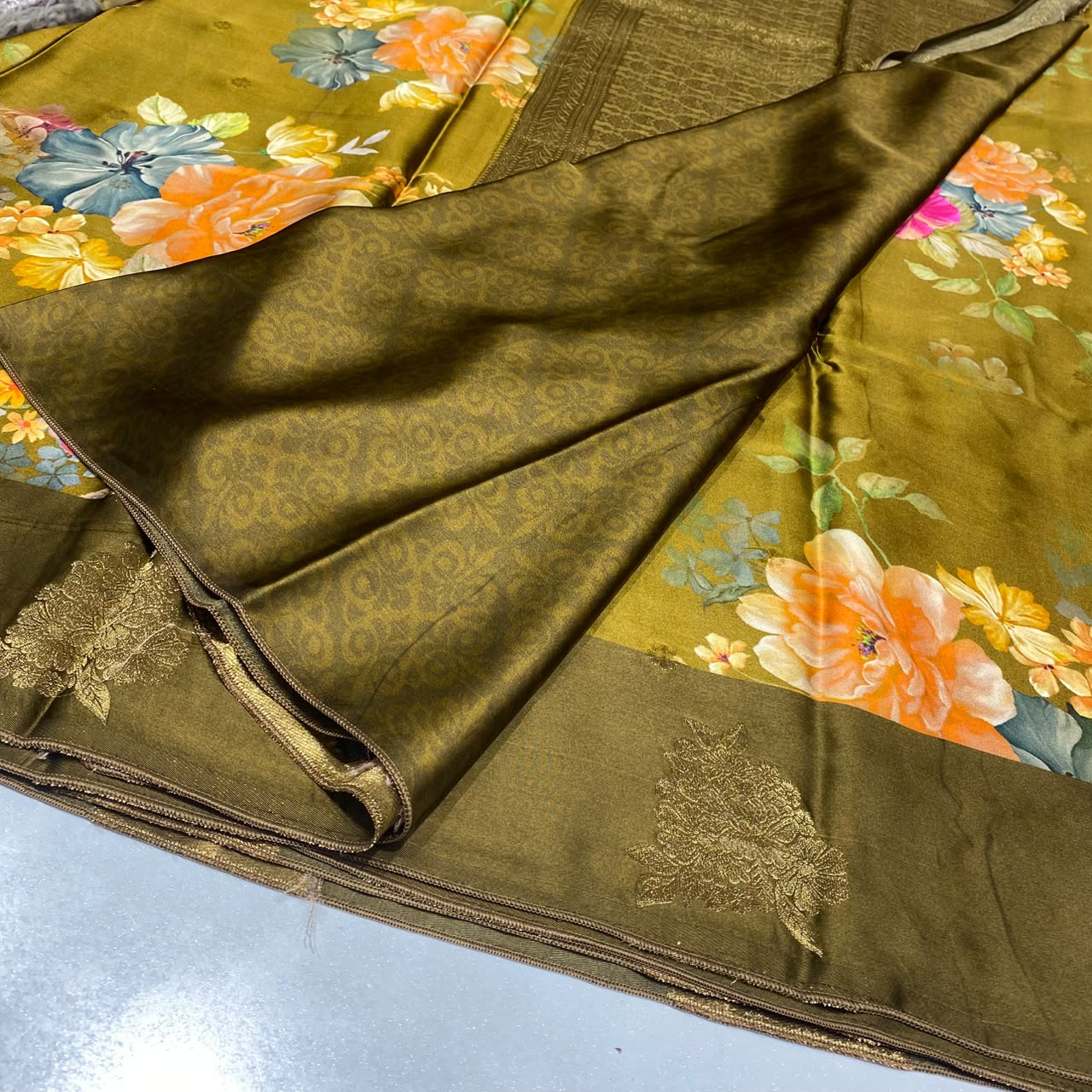 Premium Printed Crepe Saree