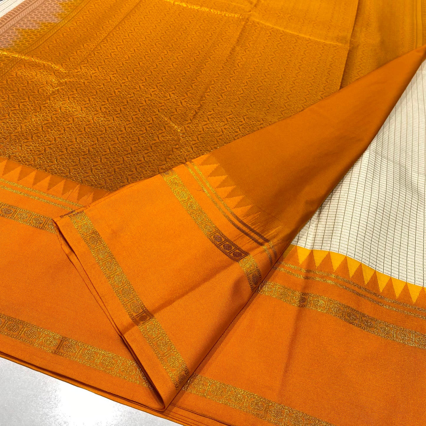 Soft Silk Semi Kanchivaram Saree