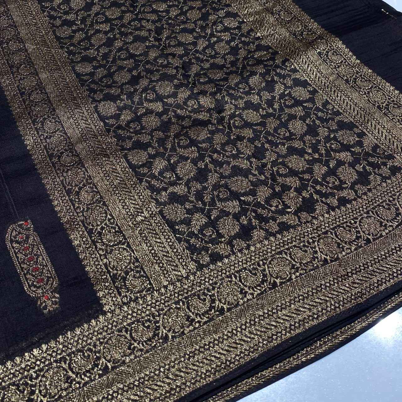 Banarasi Tussar Georgette Saree