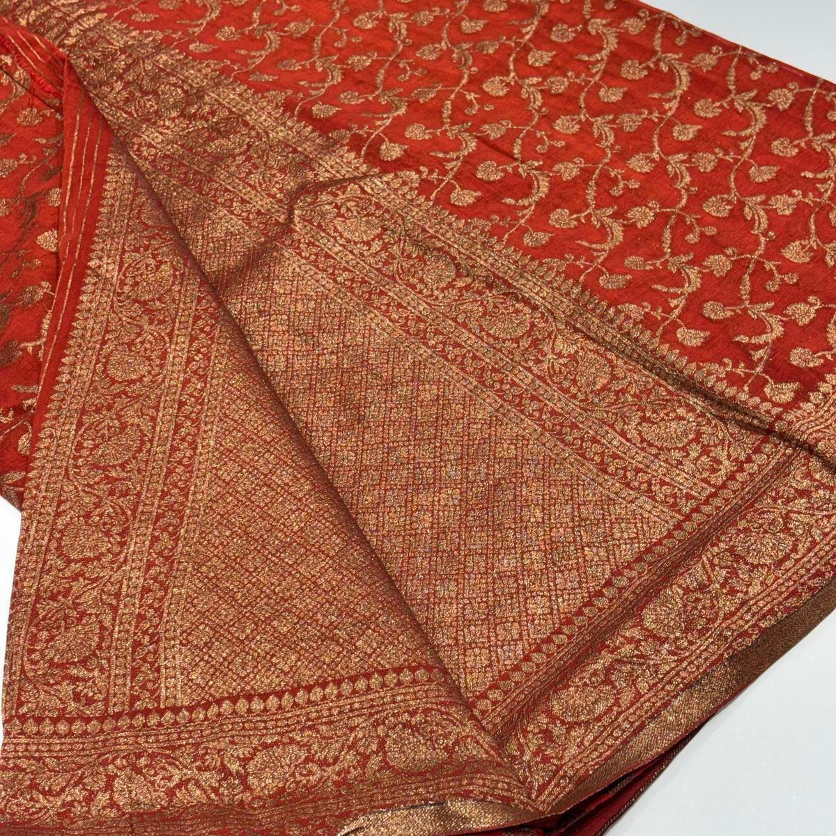 Semi Banarasi Georgette Saree