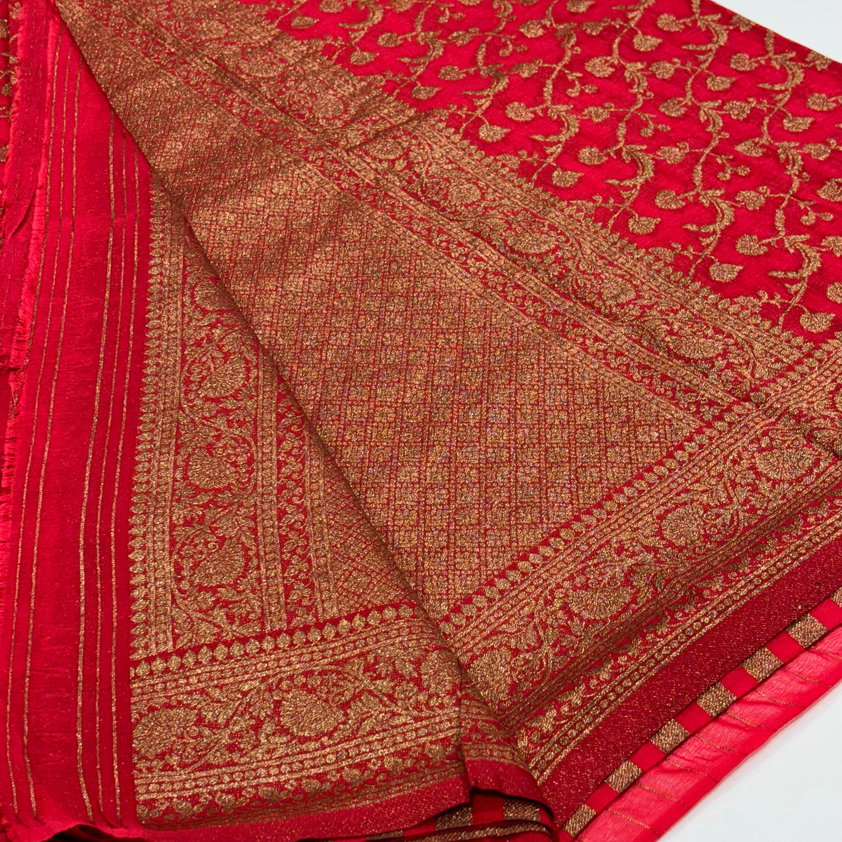 Semi Banarasi Georgette Saree