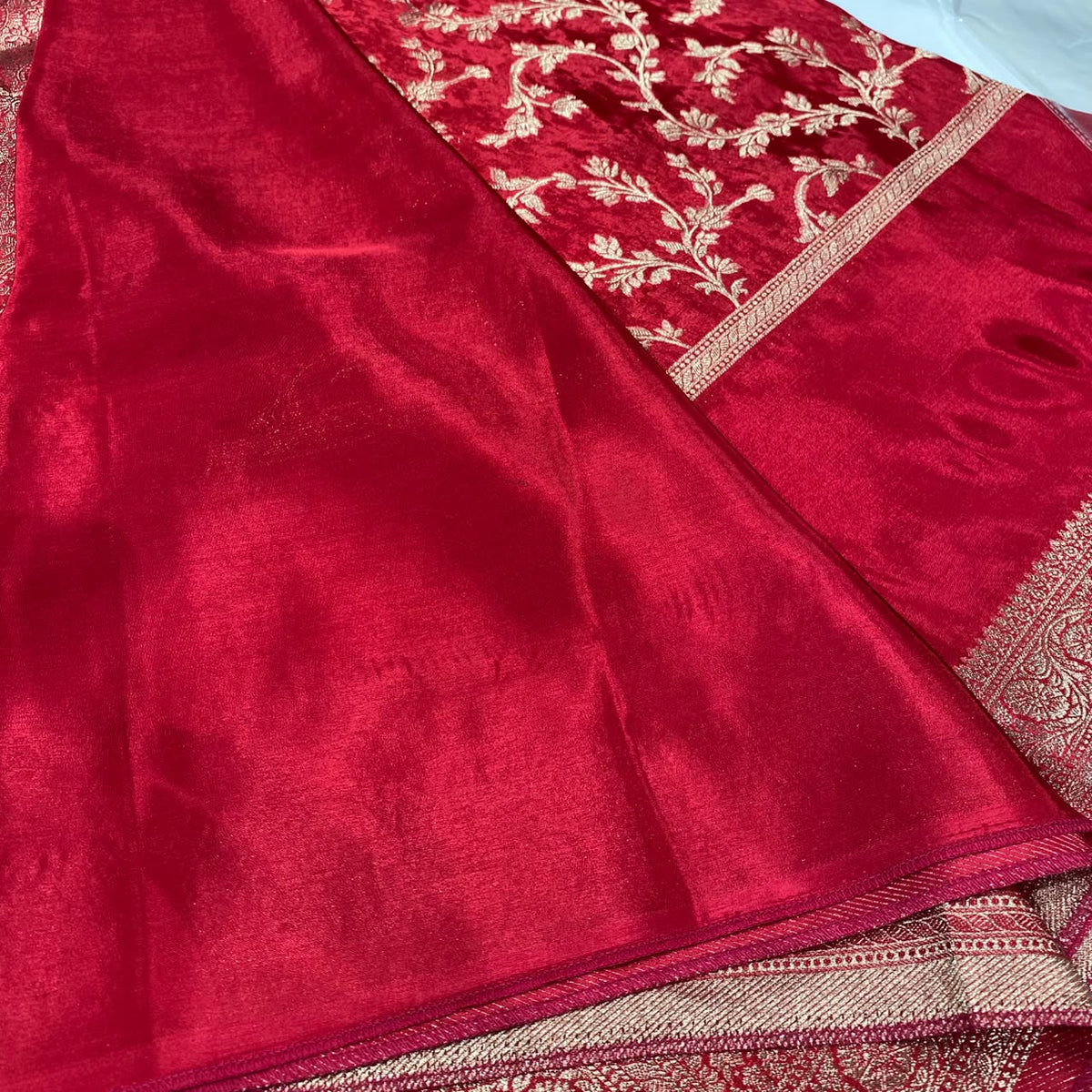 Banarasi Crepe Saree