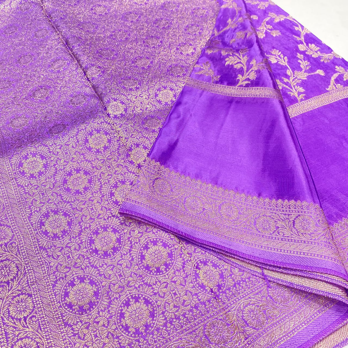 Banarasi Crepe Saree