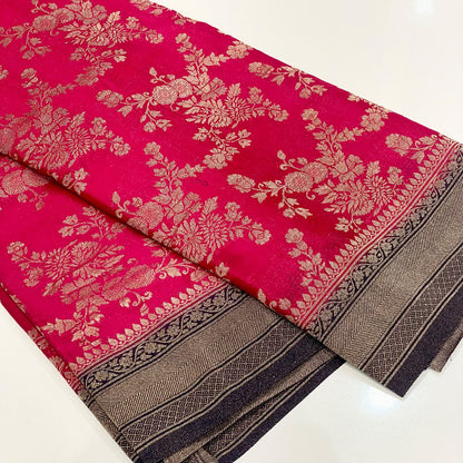 Banarasi Wrinkle Chiffon Saree