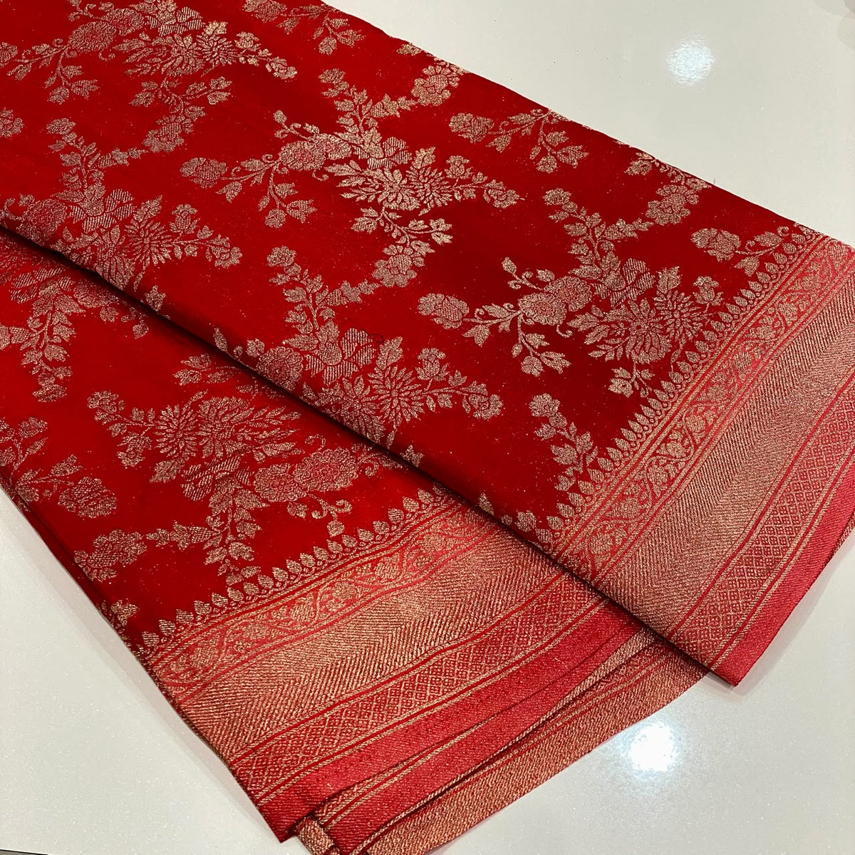 Banarasi Wrinkle Chiffon Saree