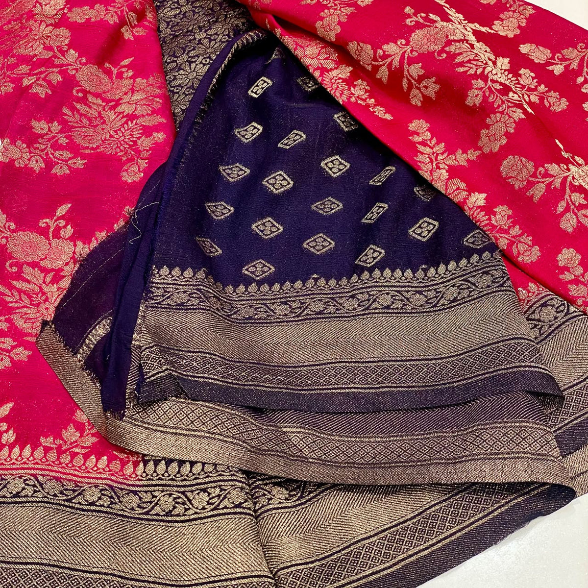 Banarasi Wrinkle Chiffon Saree