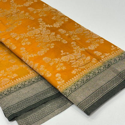 Banarasi Wrinkle Chiffon Saree