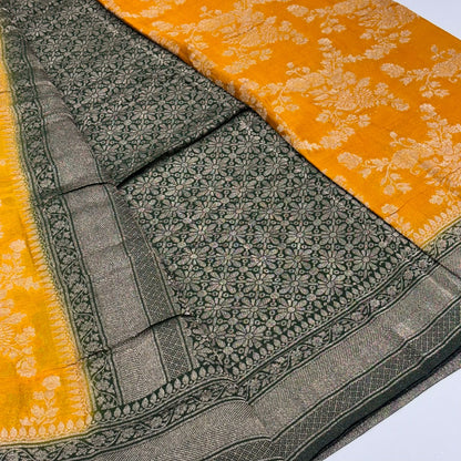 Banarasi Wrinkle Chiffon Saree