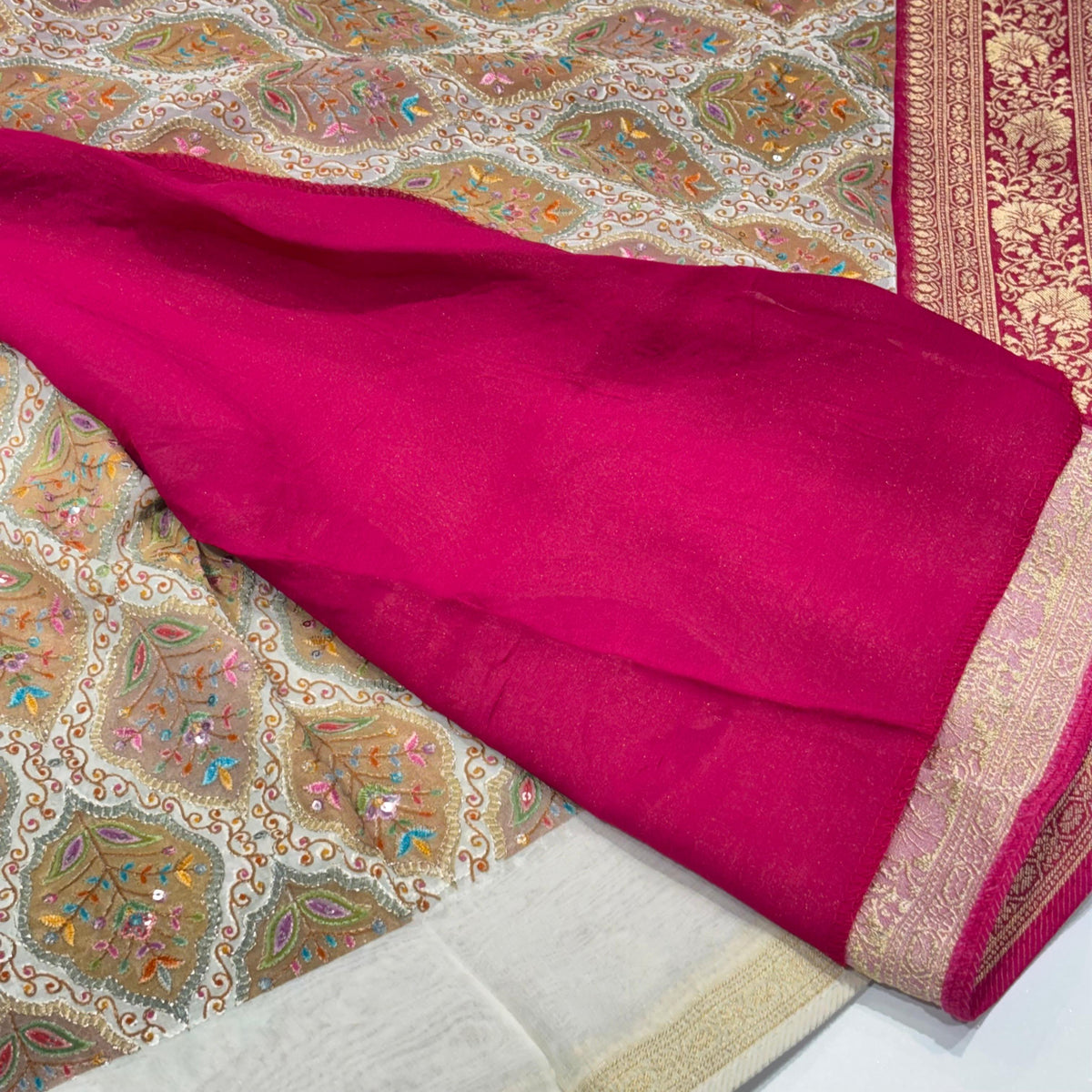 Kashmir Work Saree