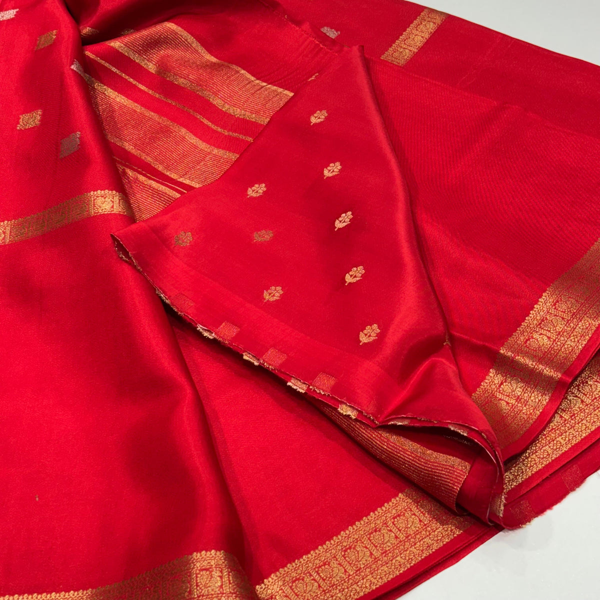 Semi Mysore Crepe Saree